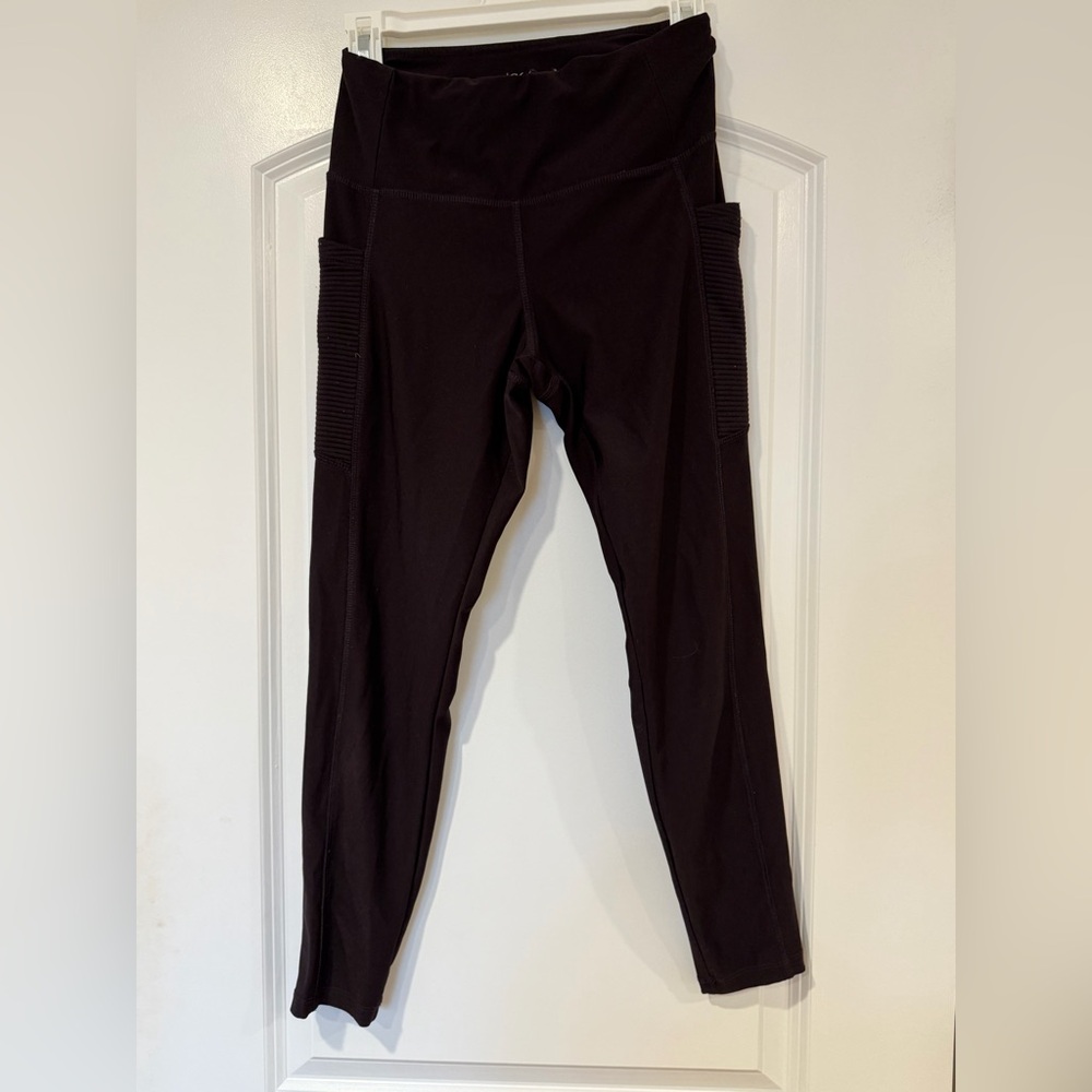 Eggplant purple High-Waisted Leggings with Pockets